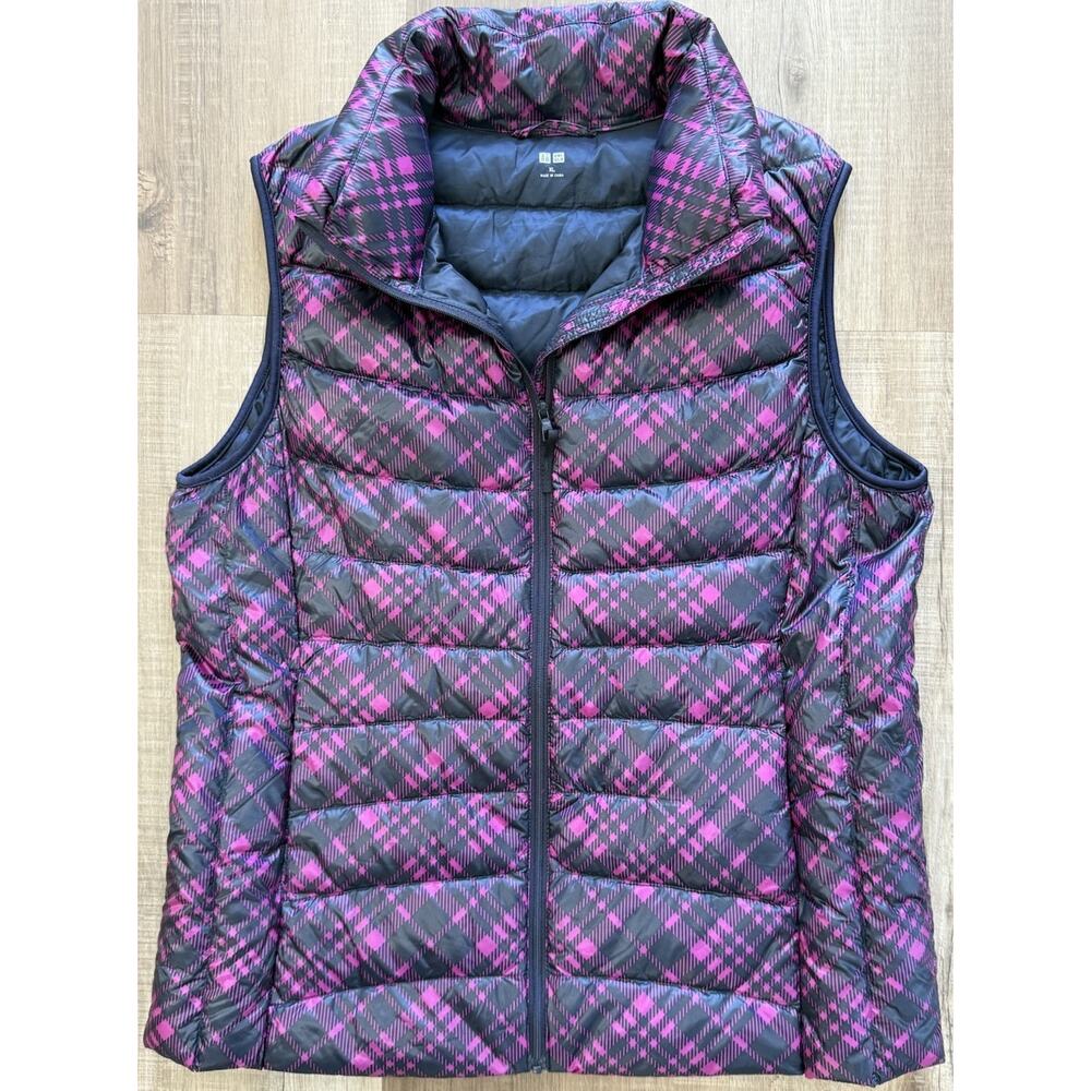 Uniqlo Ultra Light Down Vest Womens XL Pink Navy Plaid Packable Puffer Layering